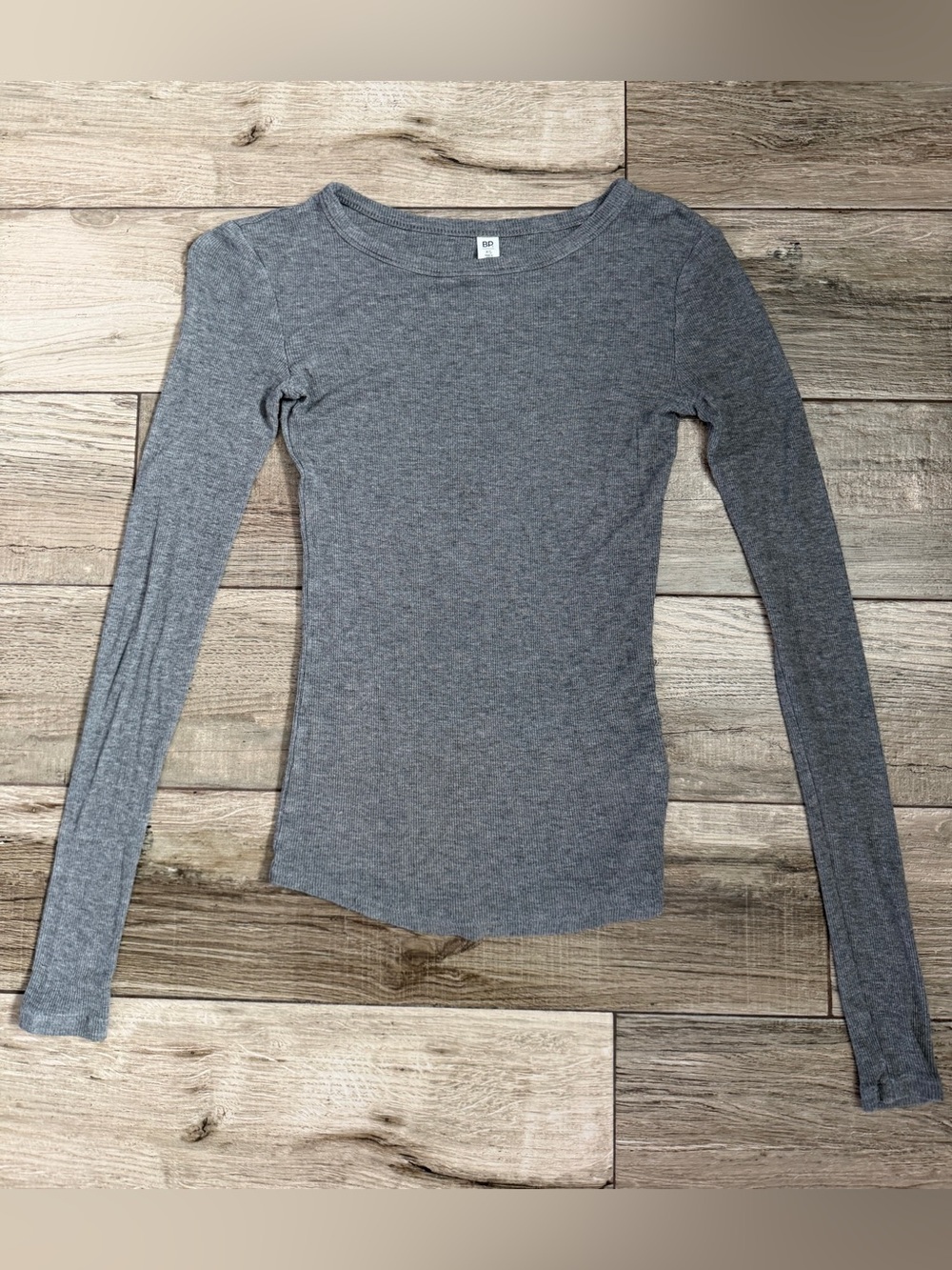 bp Heather Gray Long-Sleeve Scoop Neck Top